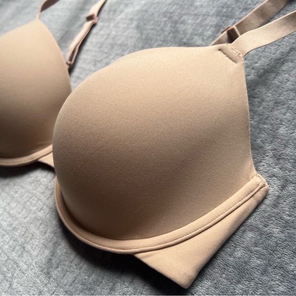 Skims Push Up T Shirt Bra Sz 36 D Flexible Underwire - Picture 2 of 9